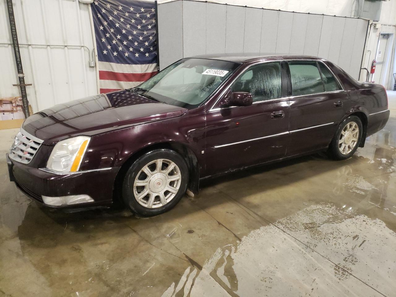 2008 Cadillac DTS - Image 1
