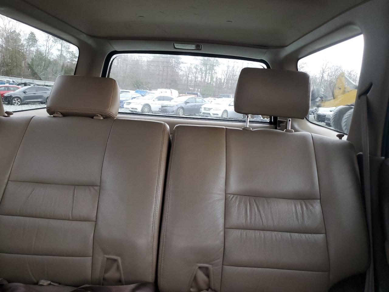 2000 Toyota 4Runner - Image 10
