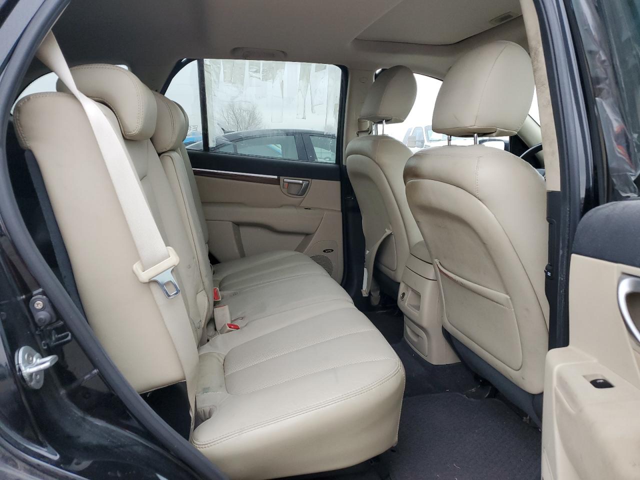 2008 Hyundai Santa Fe - Image 10