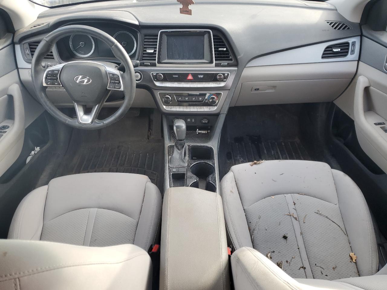 2018 Hyundai Sonata - Image 8