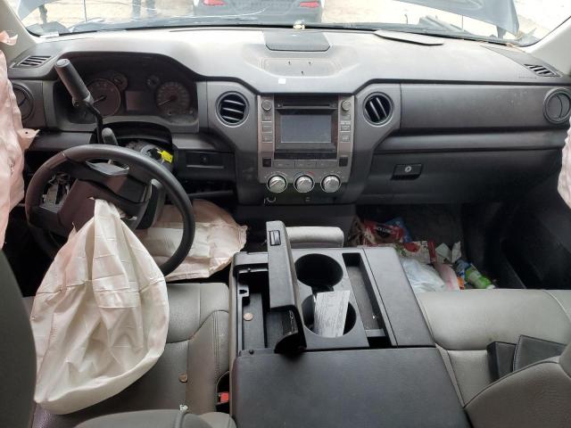  TOYOTA TUNDRA 2016 Черный
