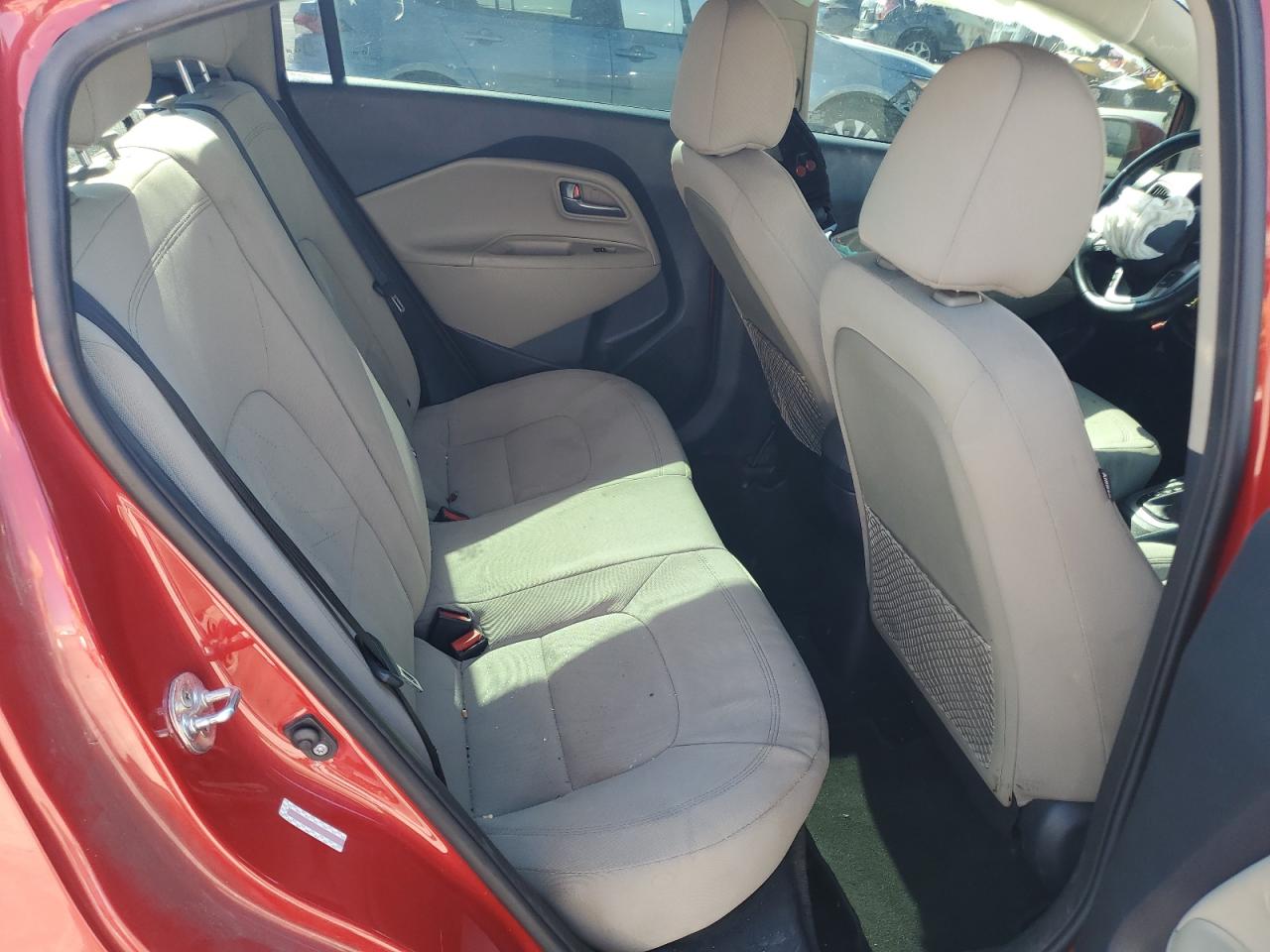 2015 Kia Rio - Image 10