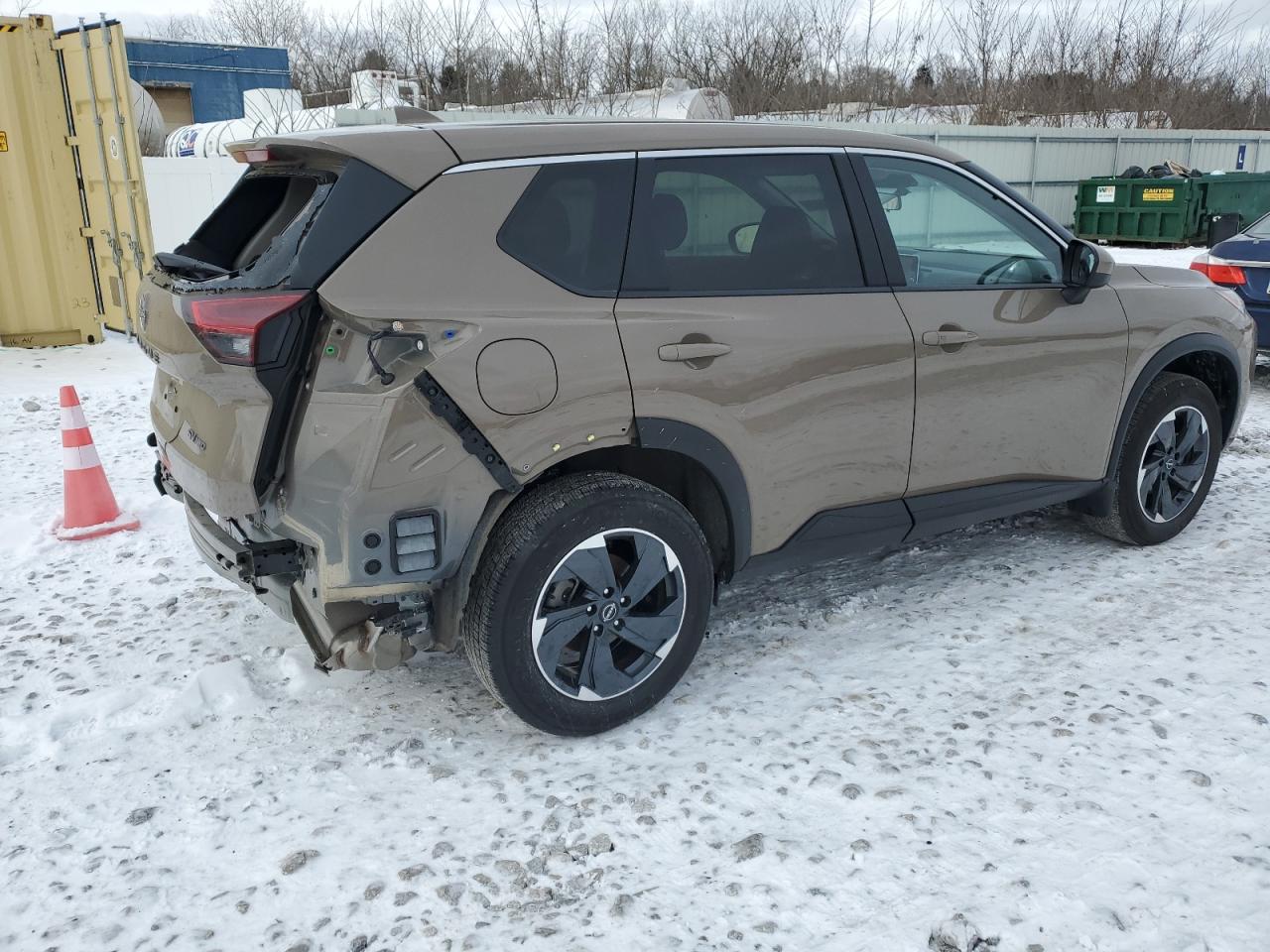 2024 Nissan Rogue - Image 3
