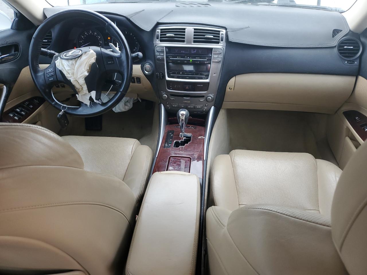 2007 Lexus IS - Image 8