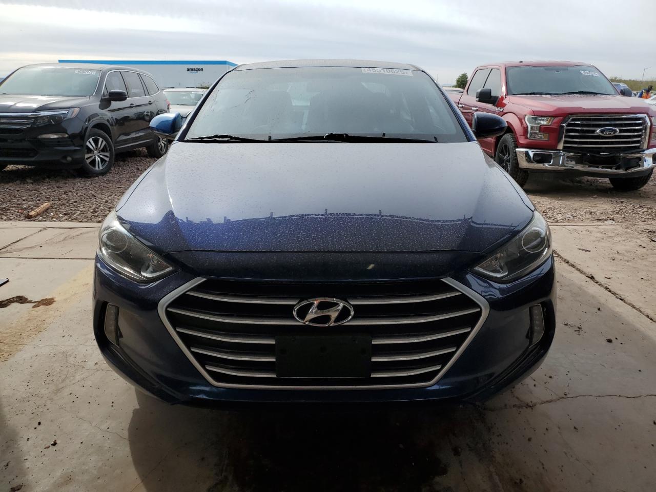 2017 Hyundai Elantra - Image 5