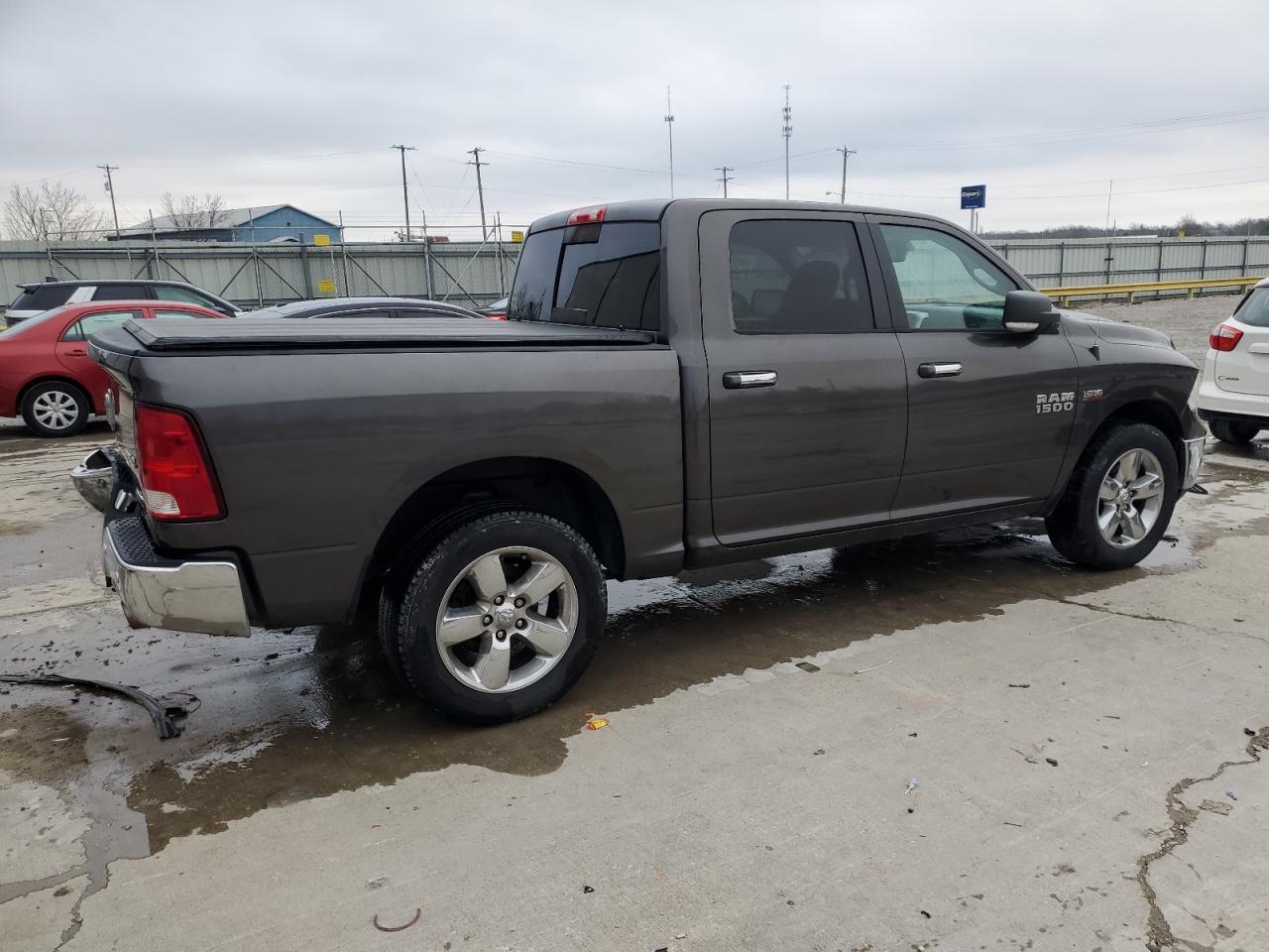 2016 RAM 1500 - Image 3