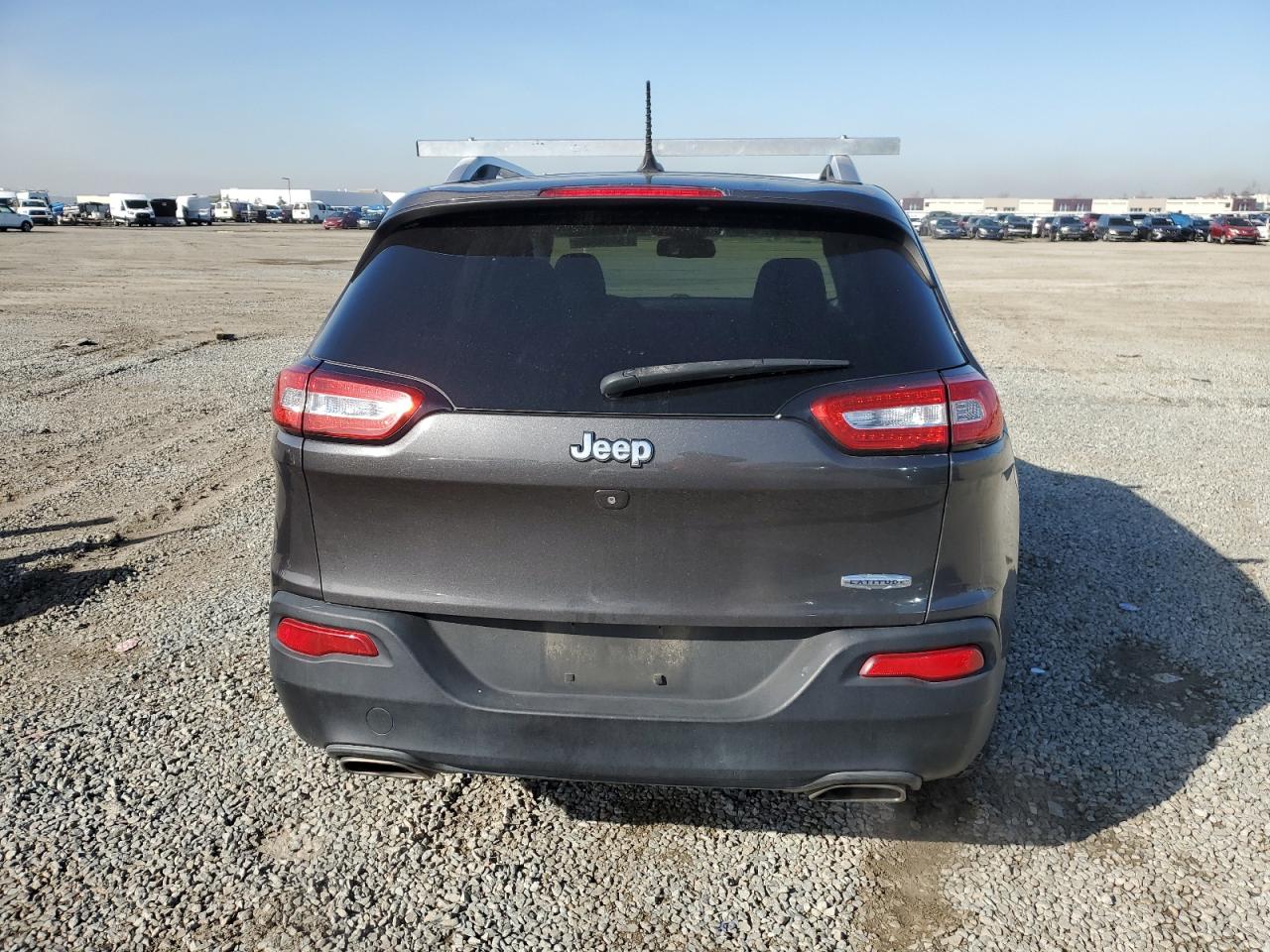 2015 Jeep Grand Cherokee - Image 6