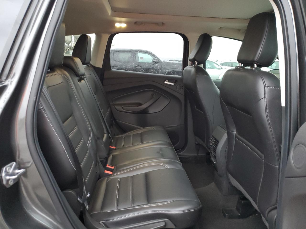 2019 Ford Escape - Image 11