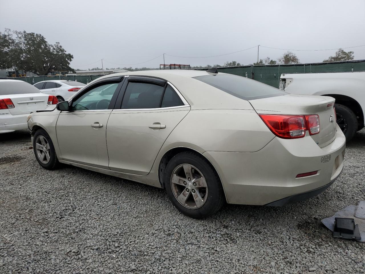 2014 Chevrolet Malibu - Image 2
