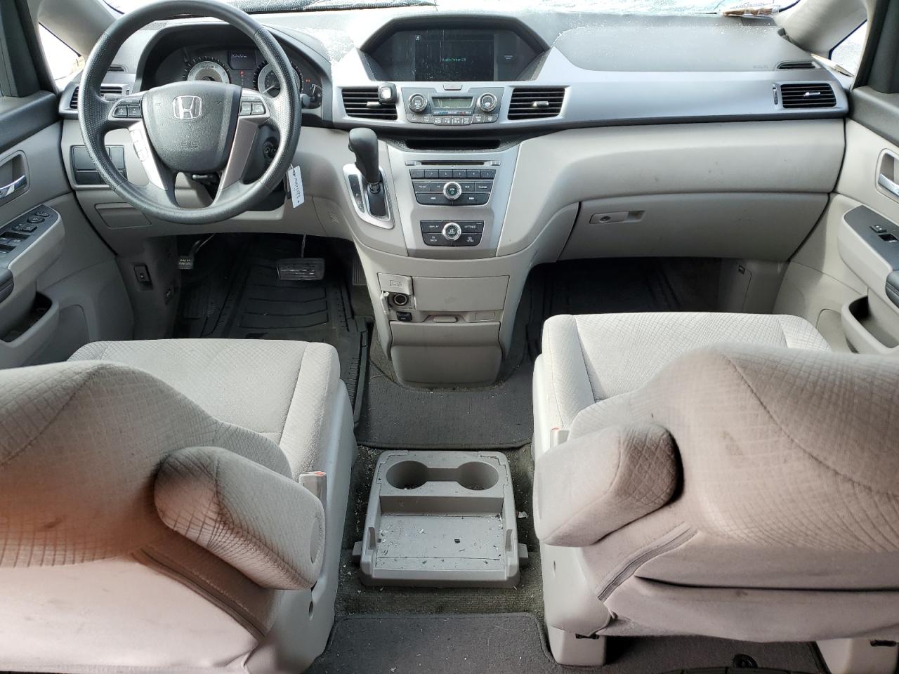 2014 Honda Odyssey - Image 8