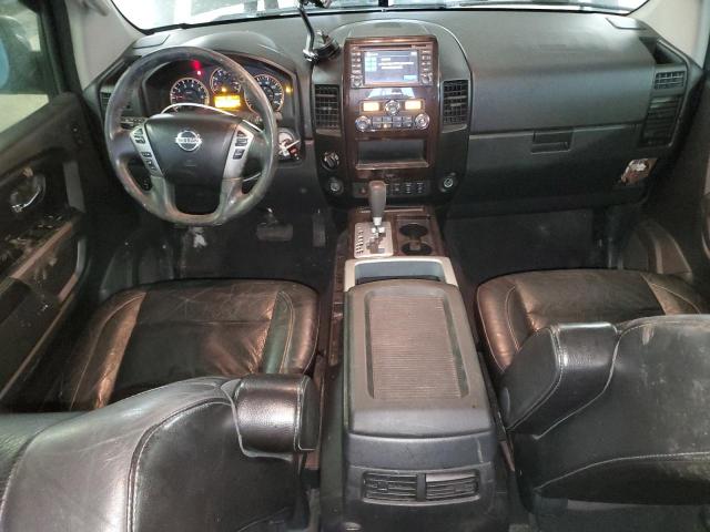  NISSAN TITAN 2015 Szary