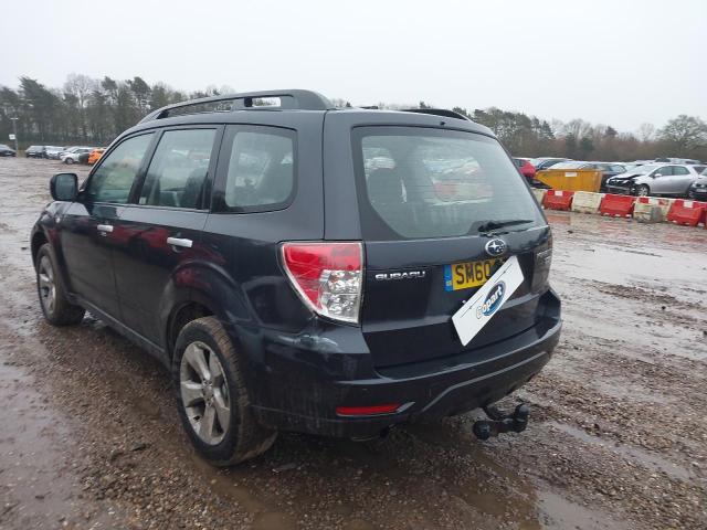 2010 SUBARU FORESTER X