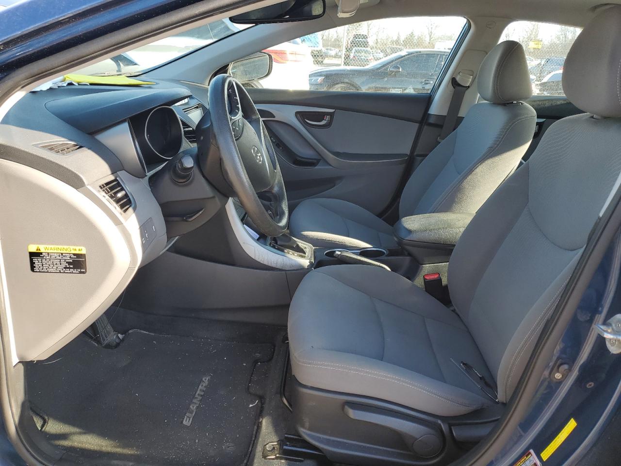 2014 Hyundai Elantra - Image 7