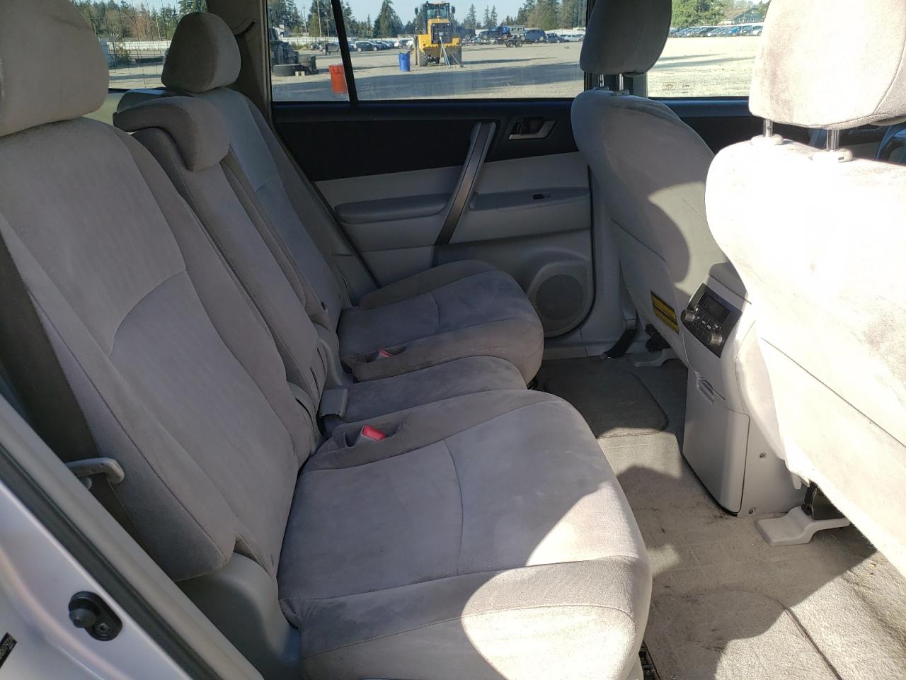2008 Toyota Highlander - Image 11
