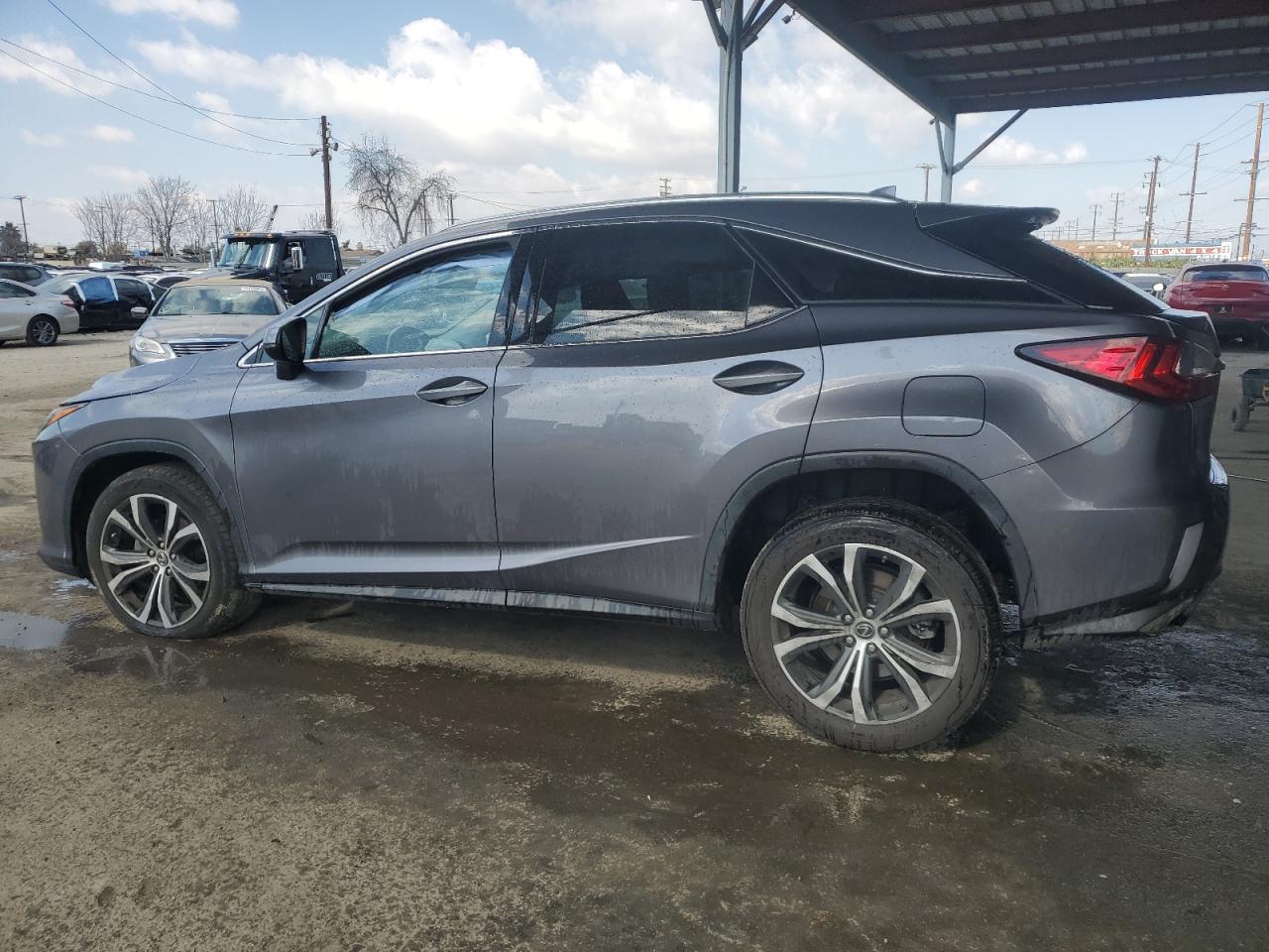 2019 Lexus RX - Image 2