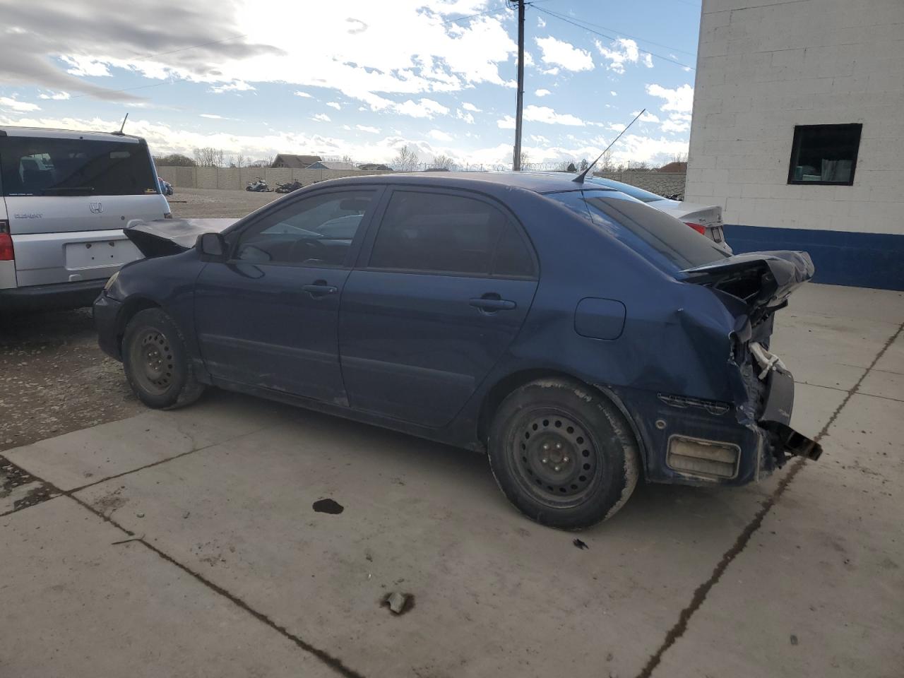 2005 Toyota Corolla - Image 2