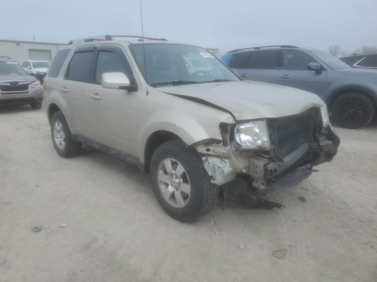 2010 Ford Escape - Image 4
