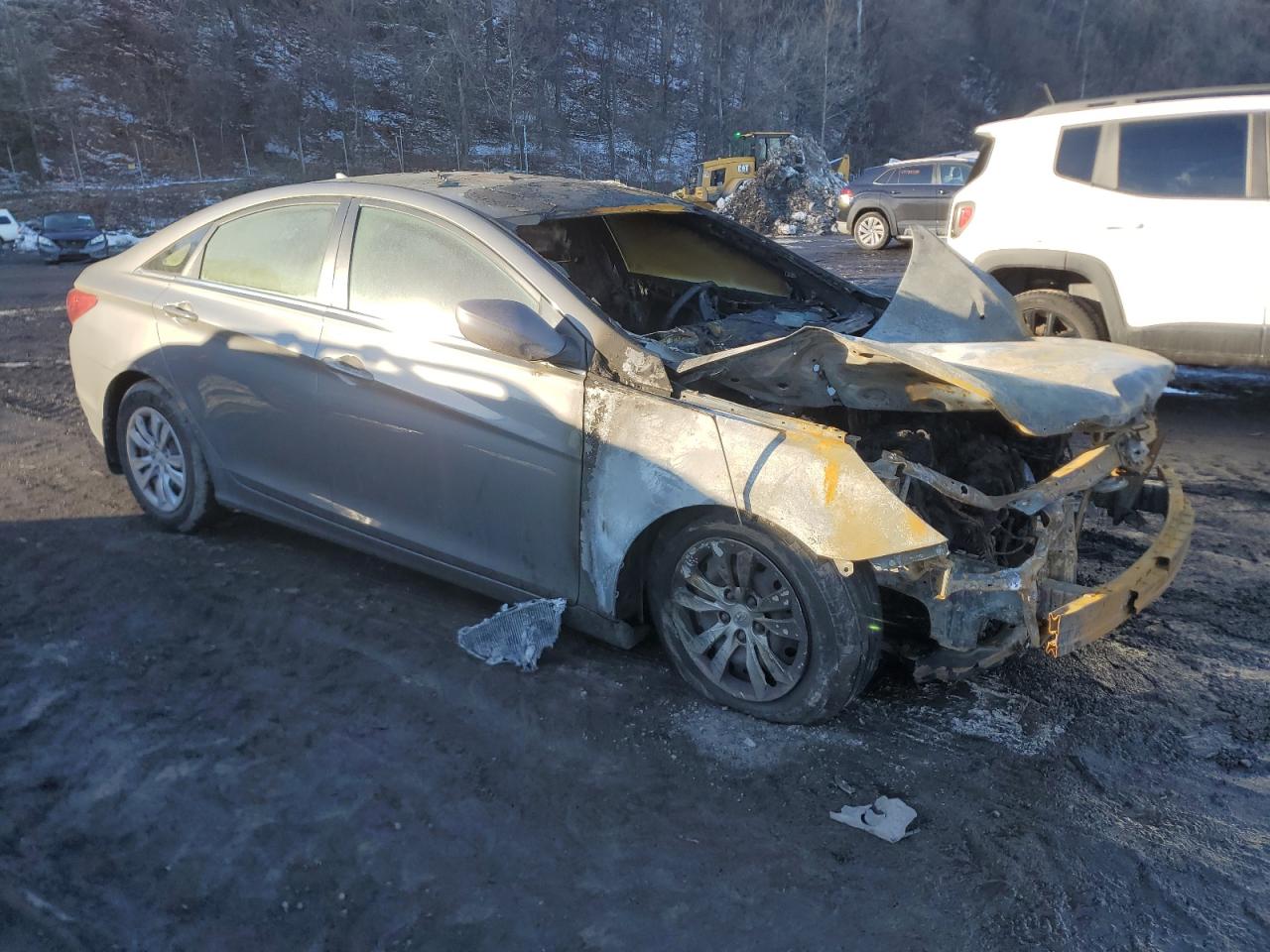 2011 Hyundai Sonata - Image 4