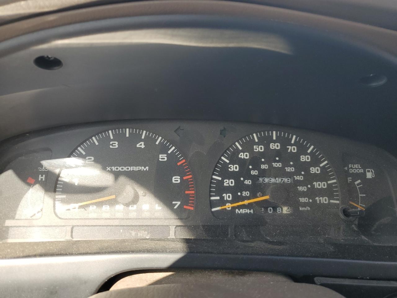 1998 Toyota 4Runner - Image 9