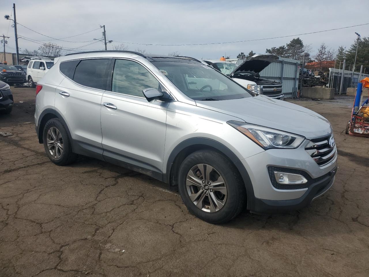2015 Hyundai Santa Fe - Image 4