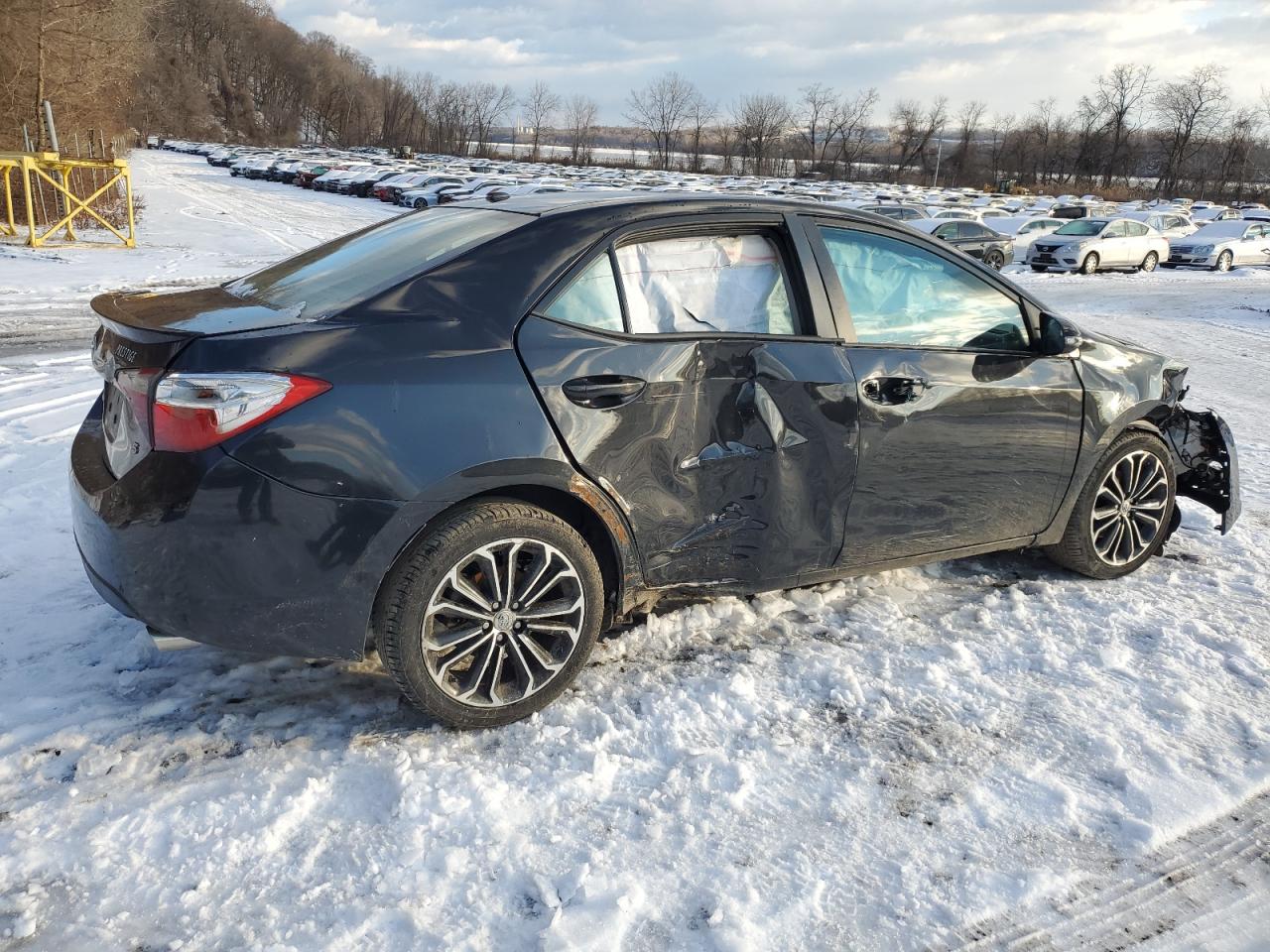 2016 Toyota Corolla - Image 3