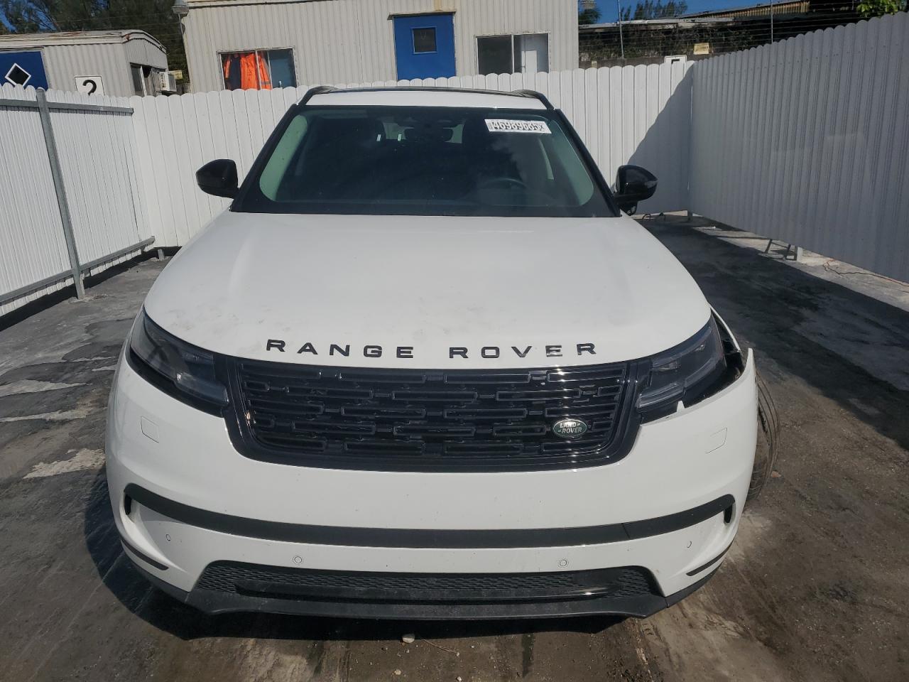 2024 Land Rover Range Rover - Image 5
