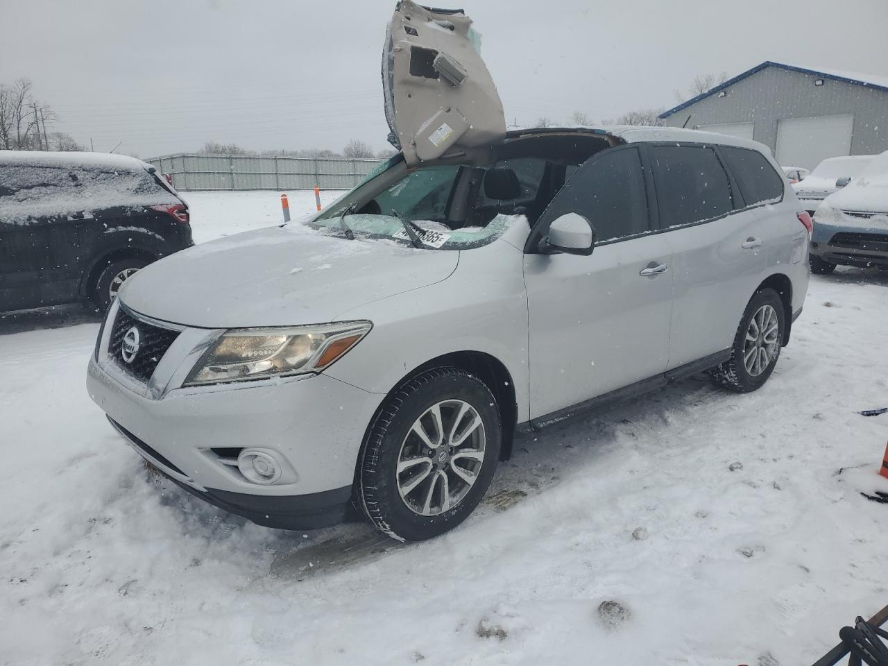 2013 Nissan Pathfinder S იყიდება Barberton-ში, OH - Top/Roof