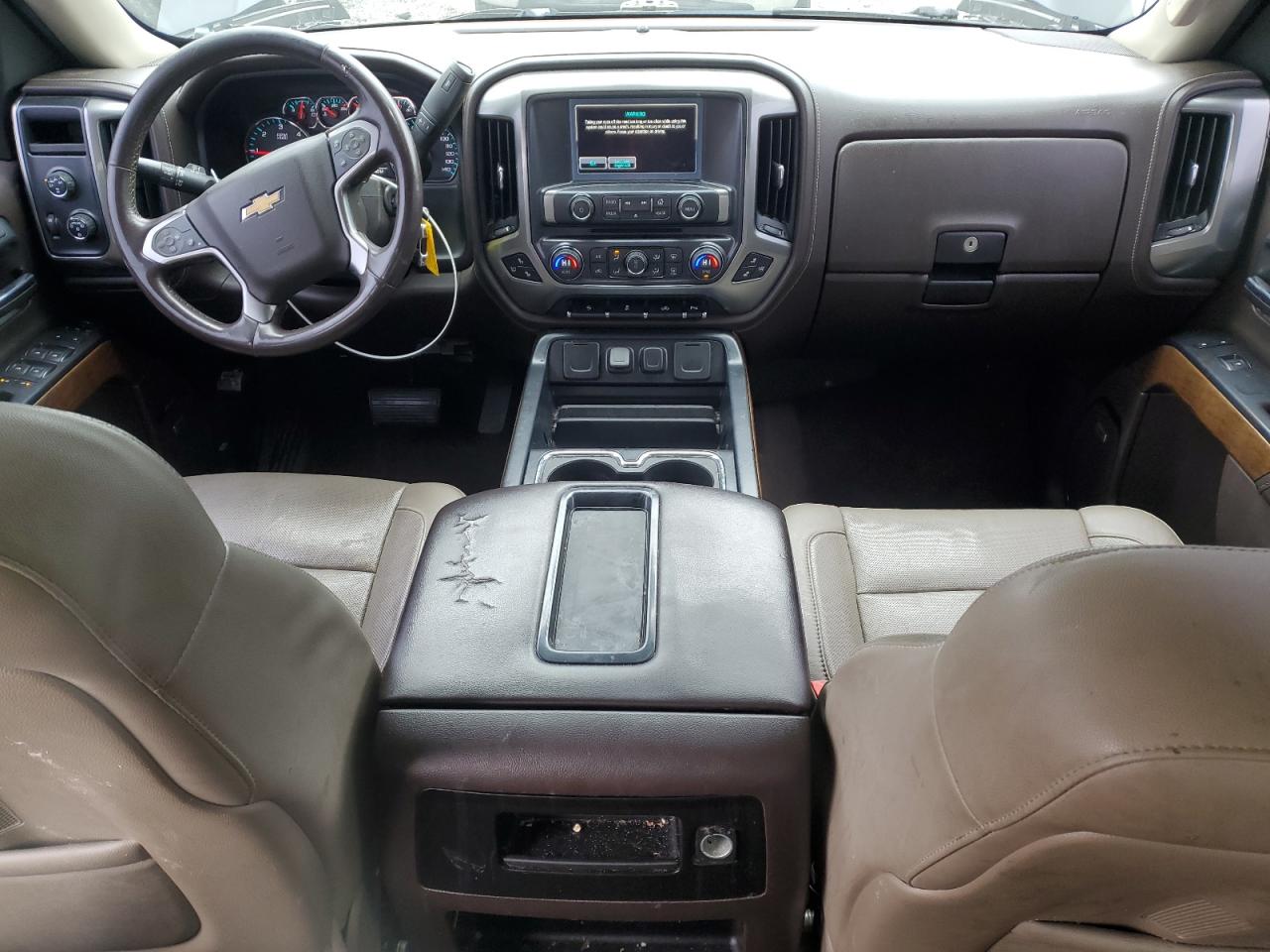 2015 Chevrolet Silverado - Image 8