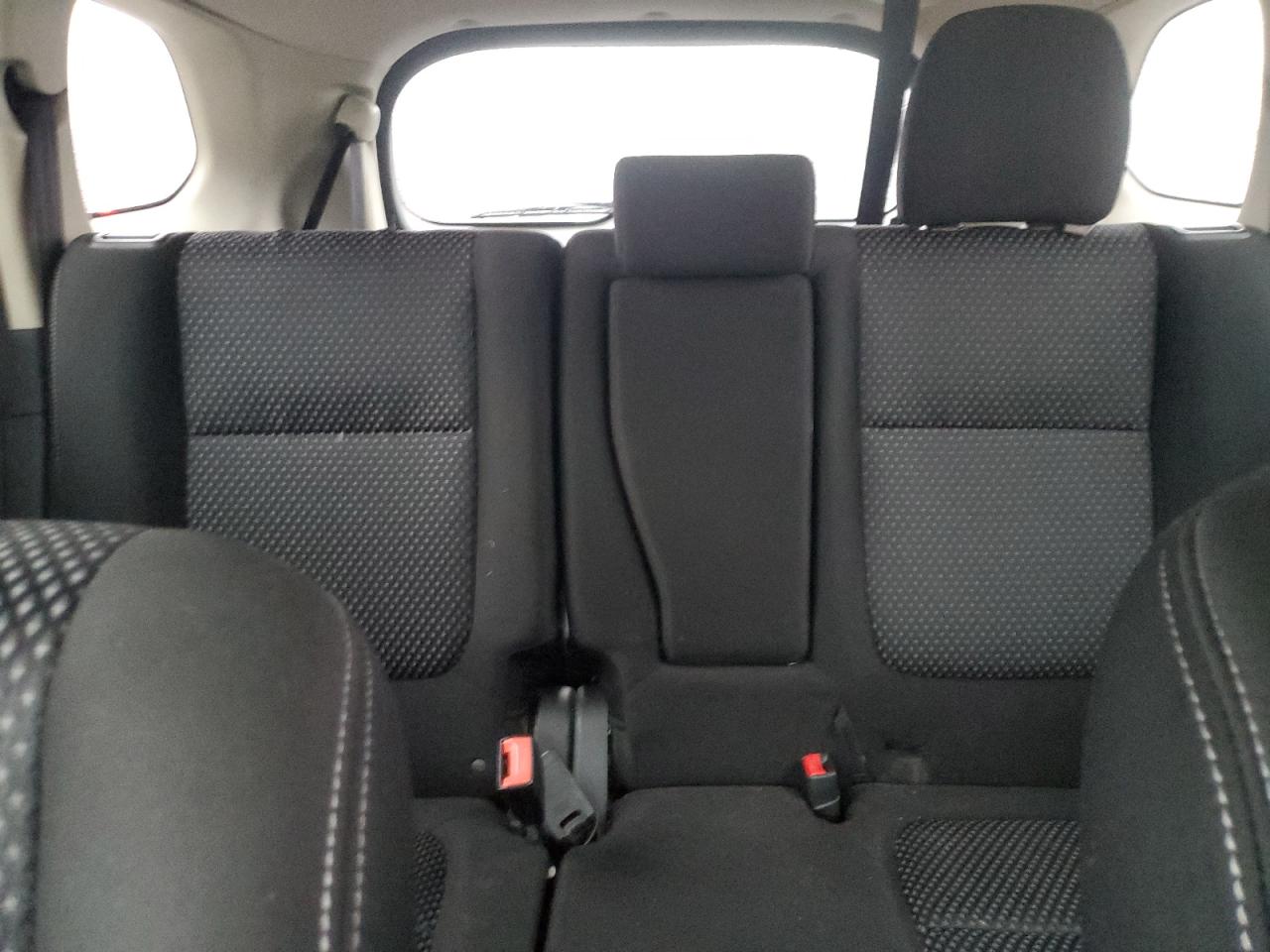 2018 Mitsubishi Outlander - Image 10
