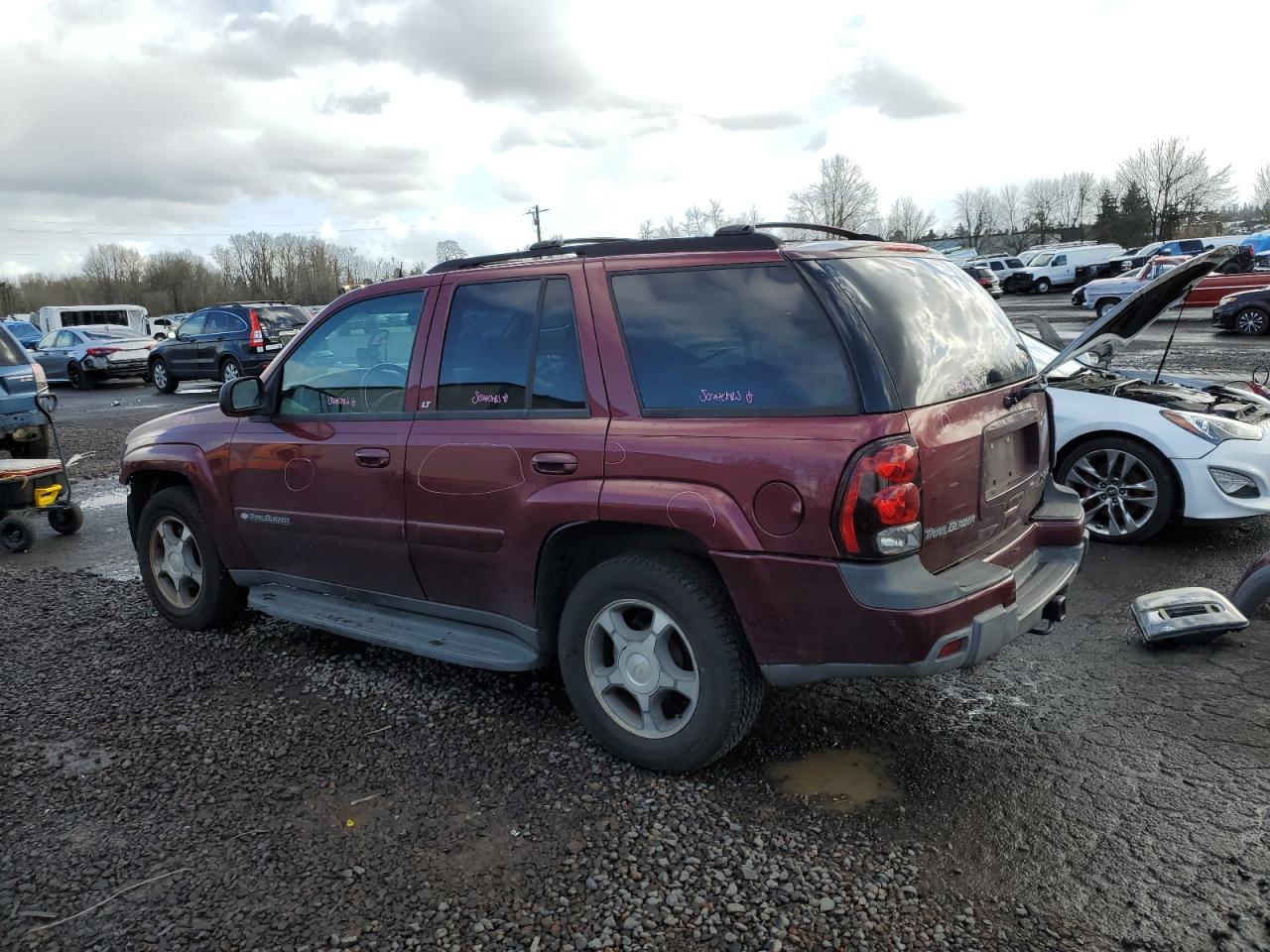 2004 Chevrolet TrailBlazer - Image 2