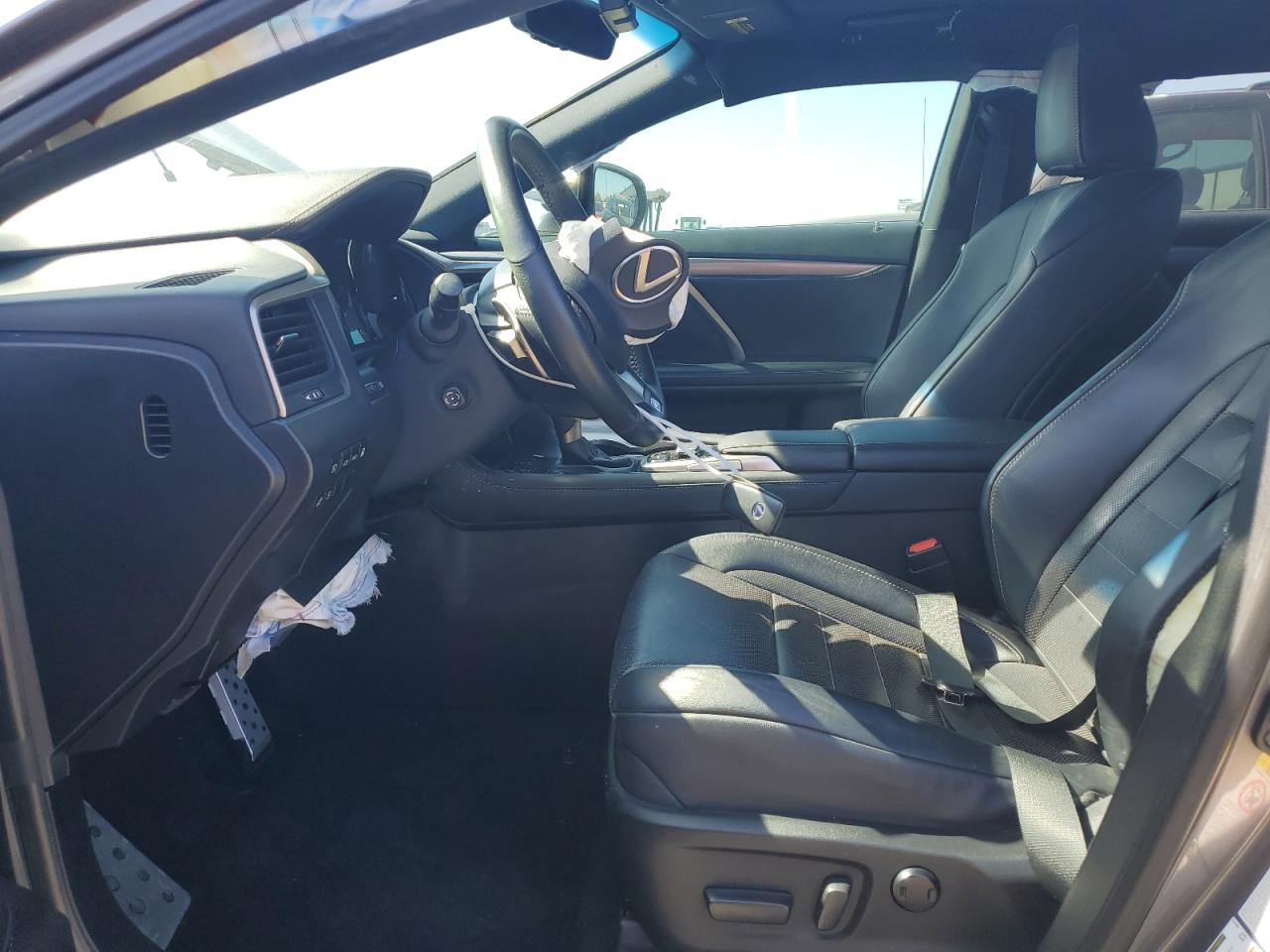 2019 Lexus RX - Image 7