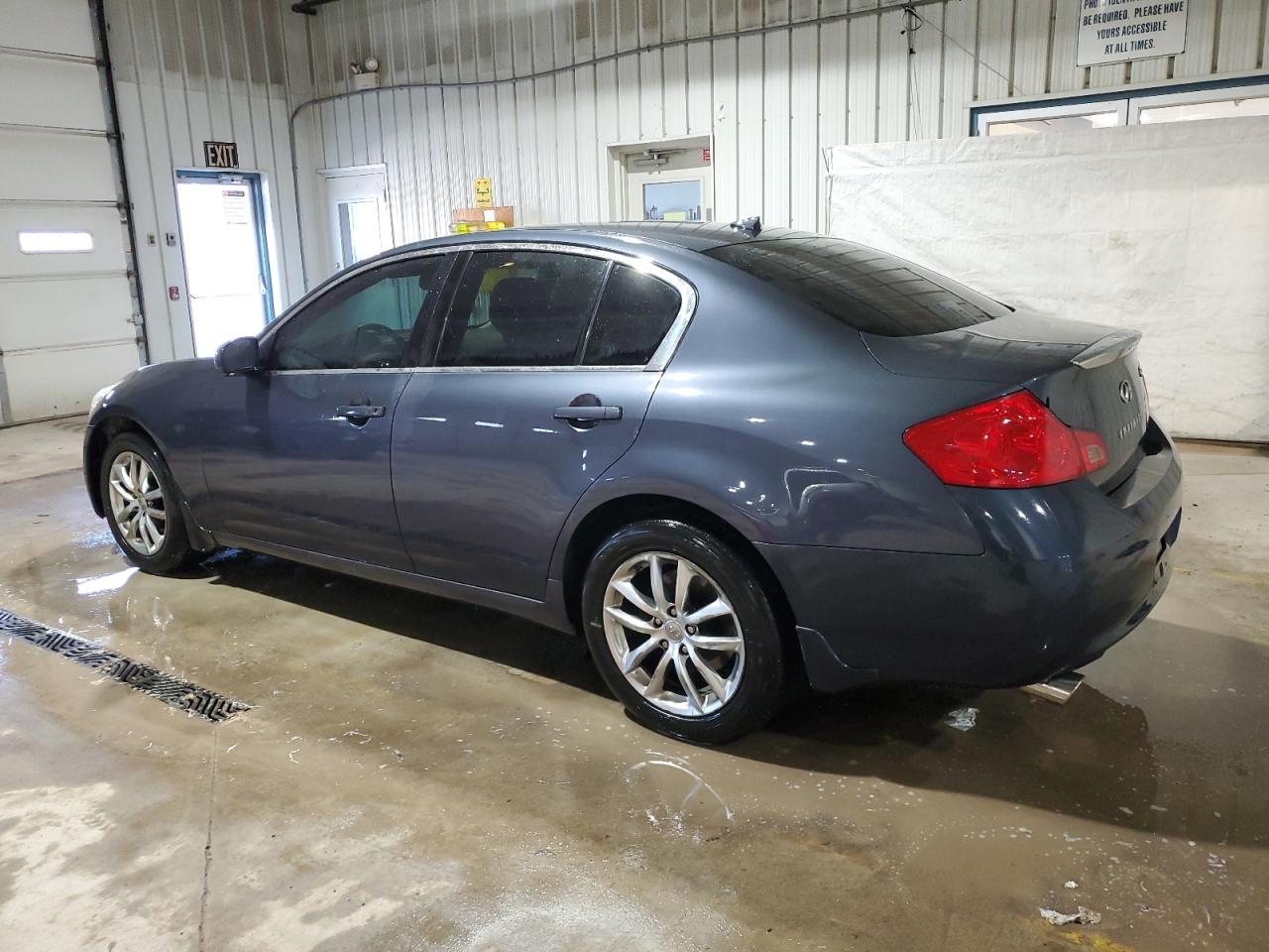 2007 Infiniti G - Image 2
