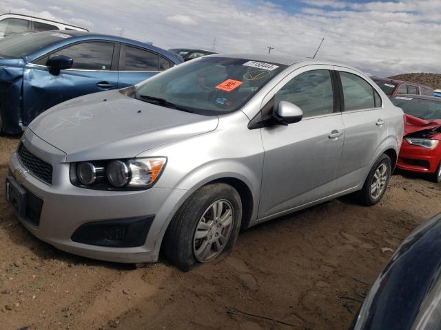 Седаны CHEVROLET SONIC 2016 Серебристый