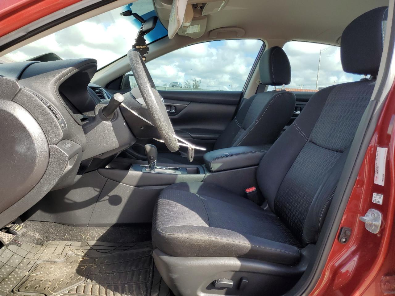 2016 Nissan Altima - Image 7