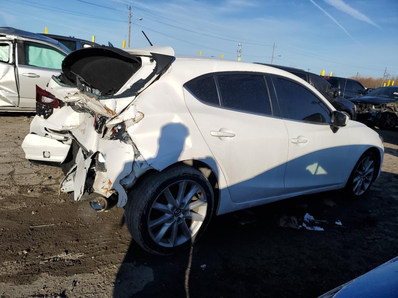 2017 Mazda 3 - Image 3