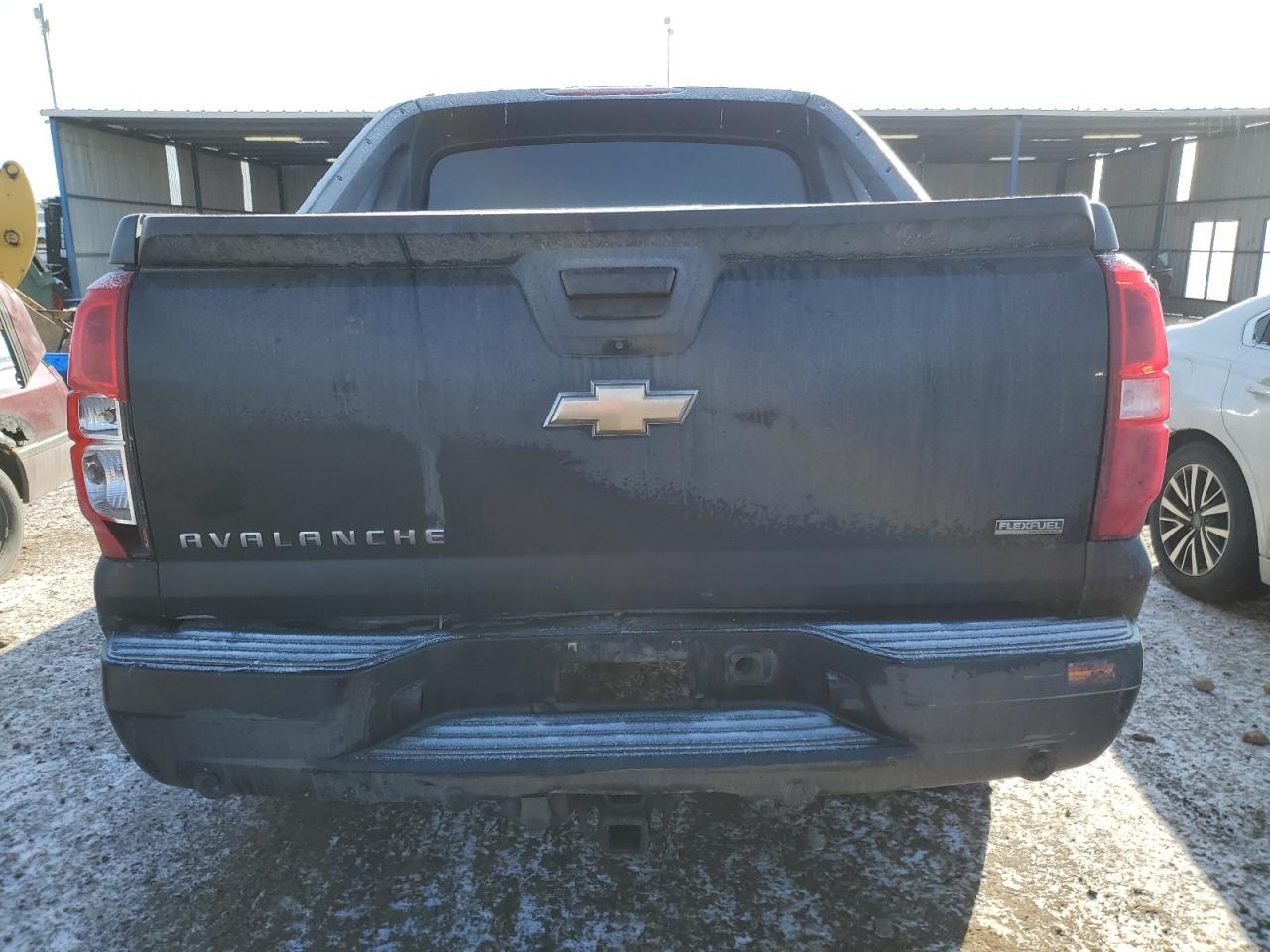 2008 Chevrolet Avalanche - Image 6