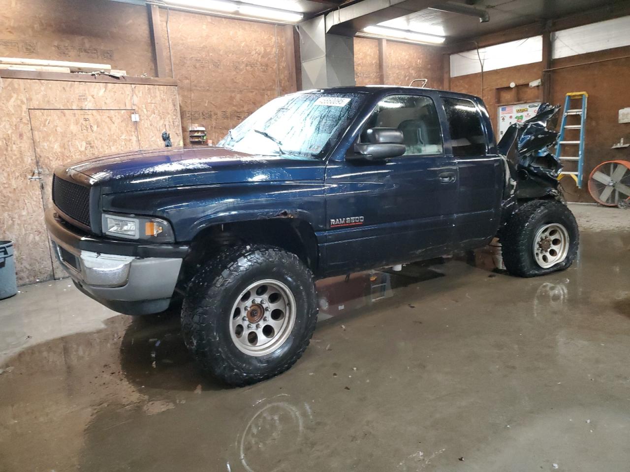 2001 Dodge RAM - Image 1