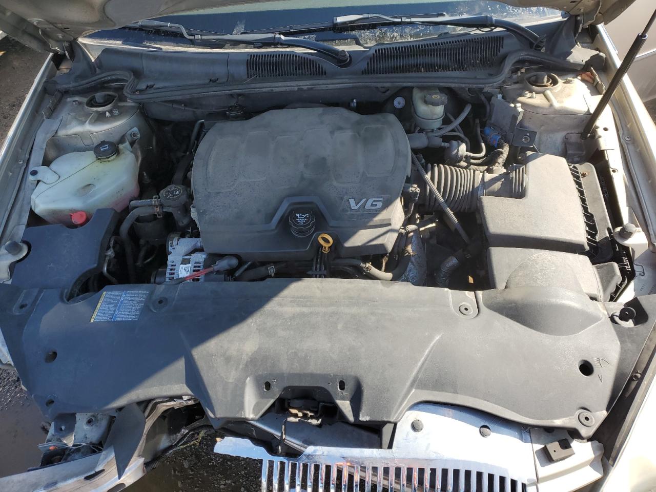 2009 Buick Lucerne - Image 11