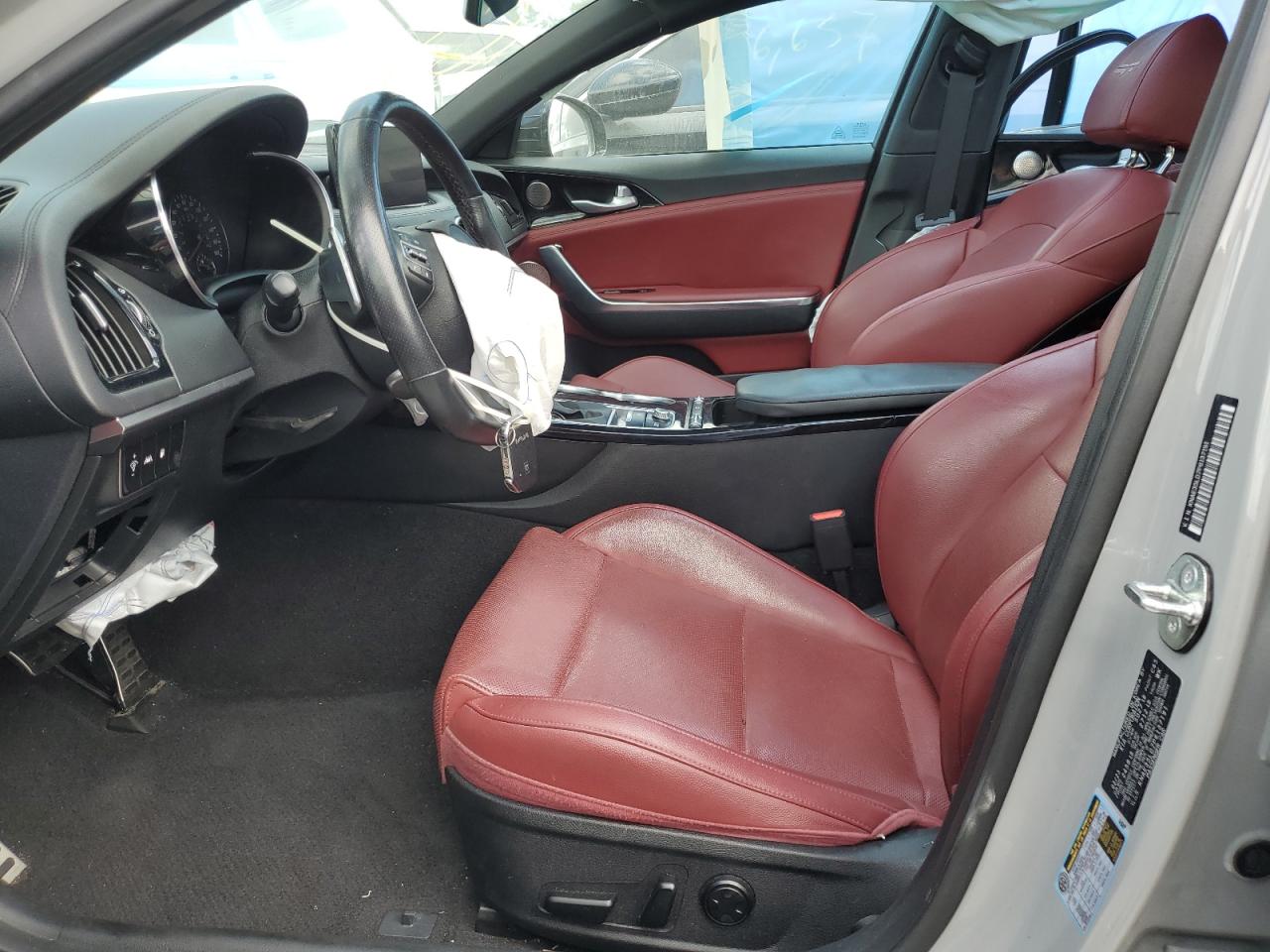 2023 Kia Stinger - Image 7