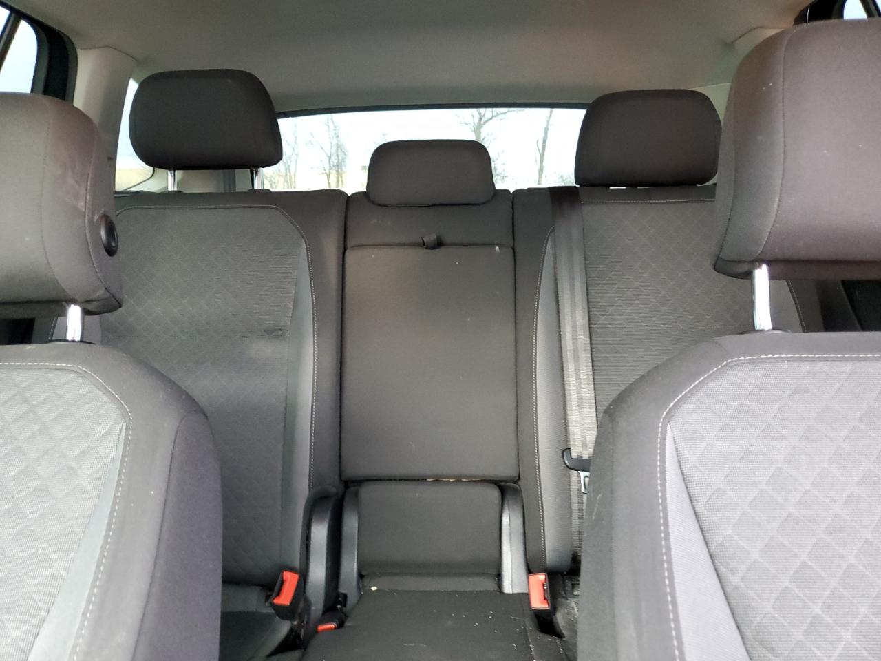 2019 Volkswagen Tiguan - Image 10