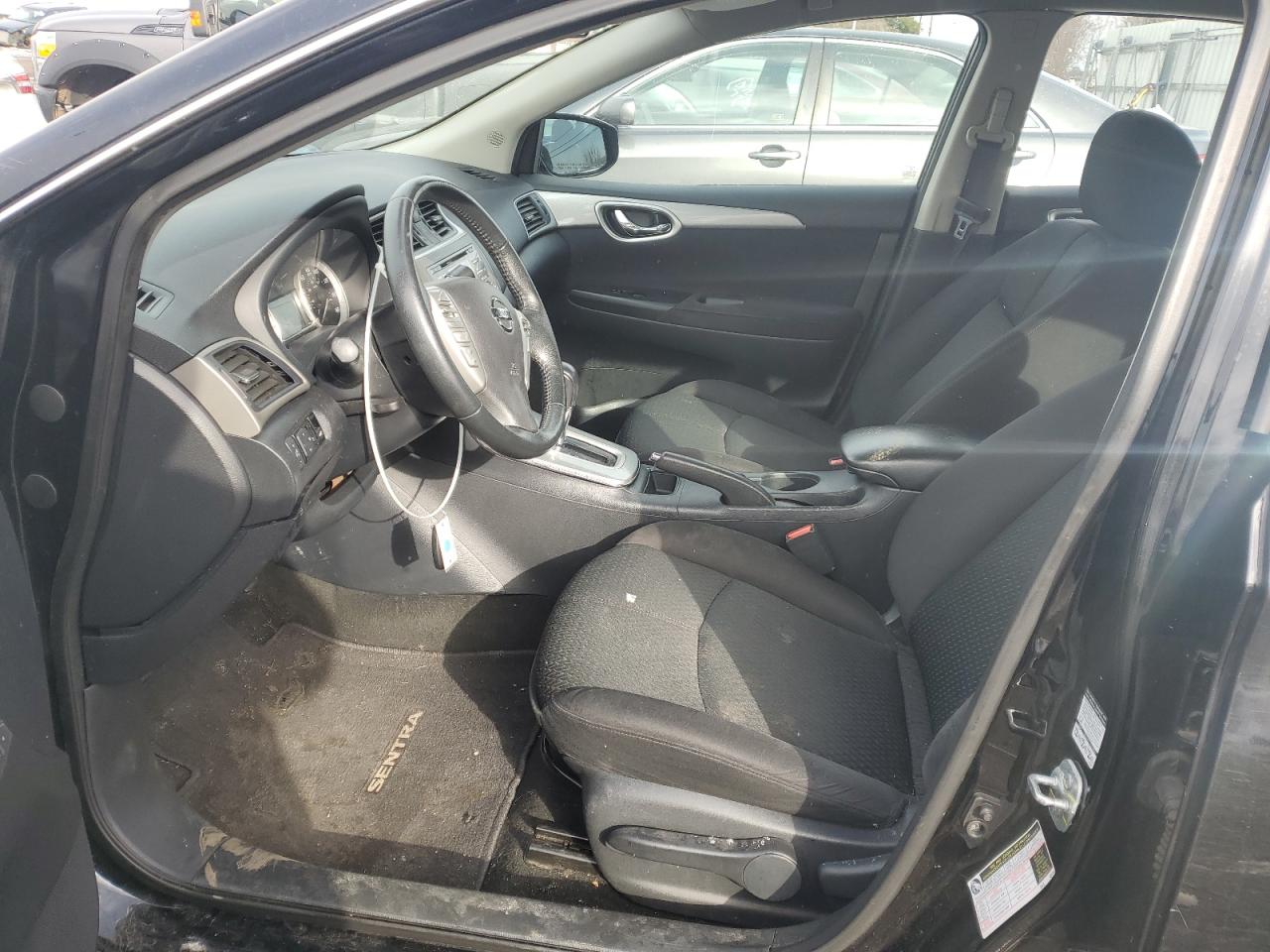 2014 Nissan Sentra - Image 7