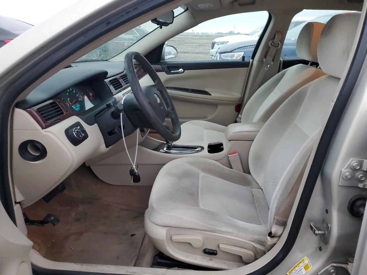 2009 Chevrolet Impala - Image 7