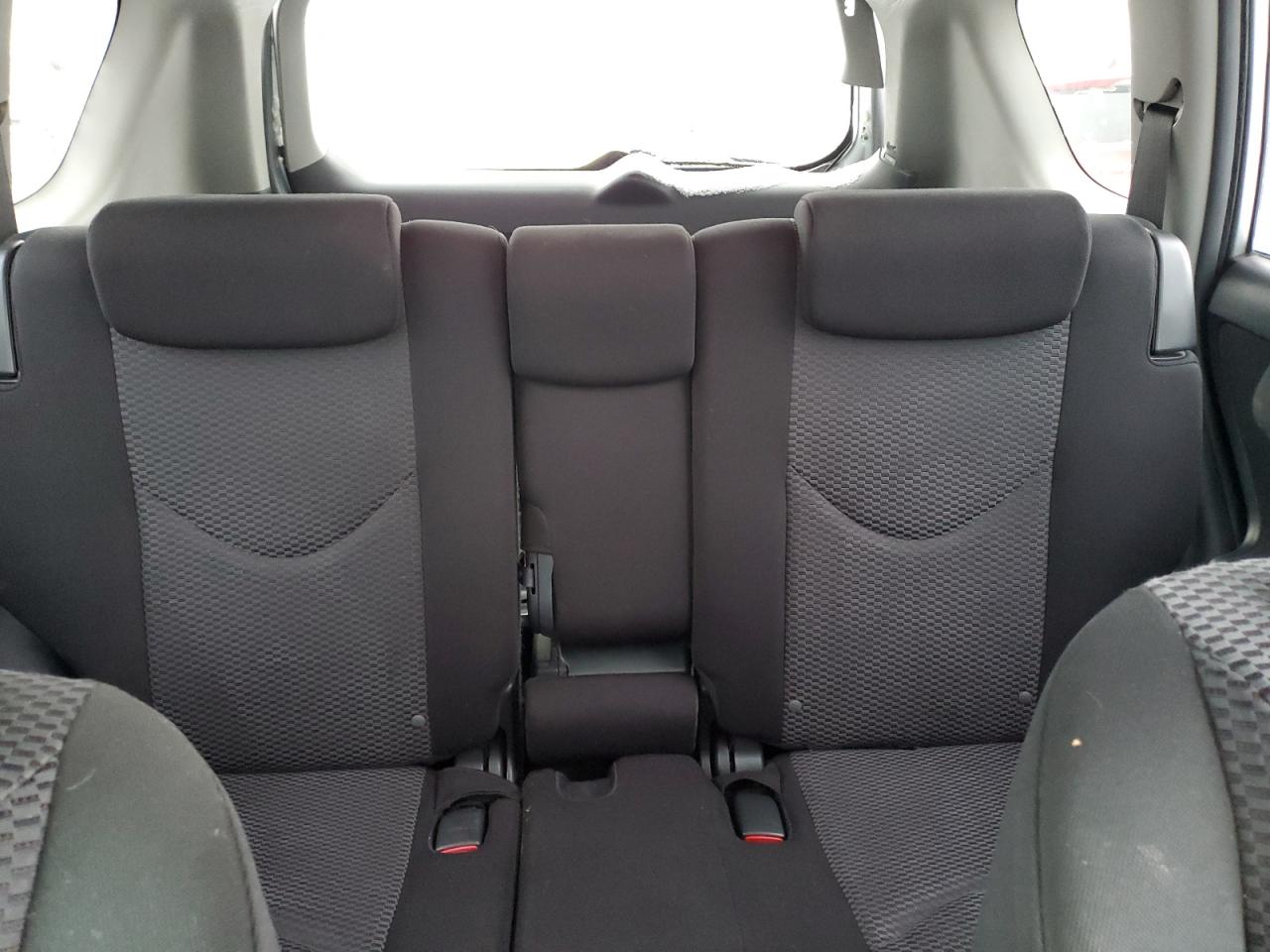 2011 Toyota RAV 4 - Image 10