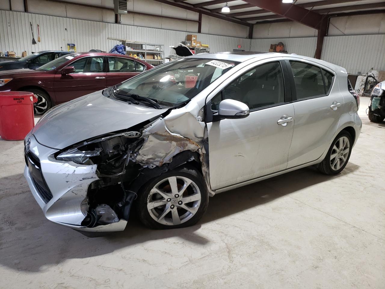 2016 Toyota Prius - Image 1