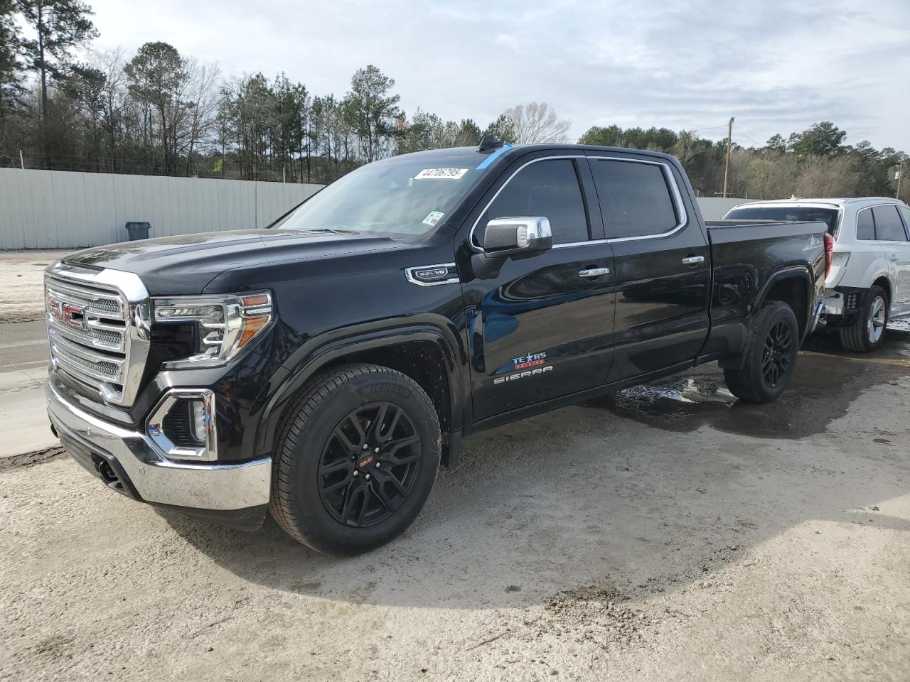 GMC Sierra