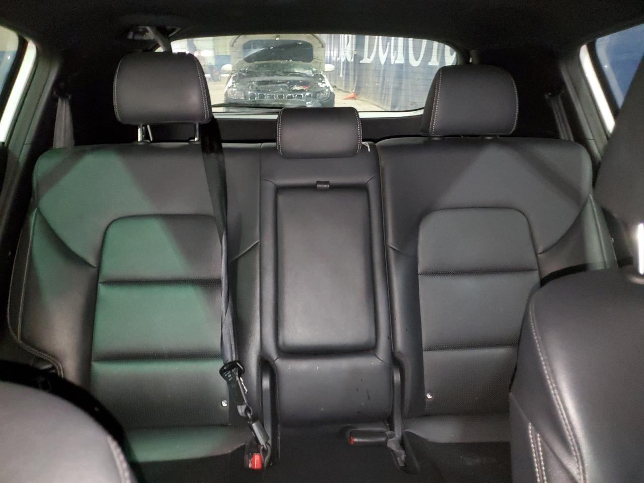 2020 Kia Sportage - Image 10