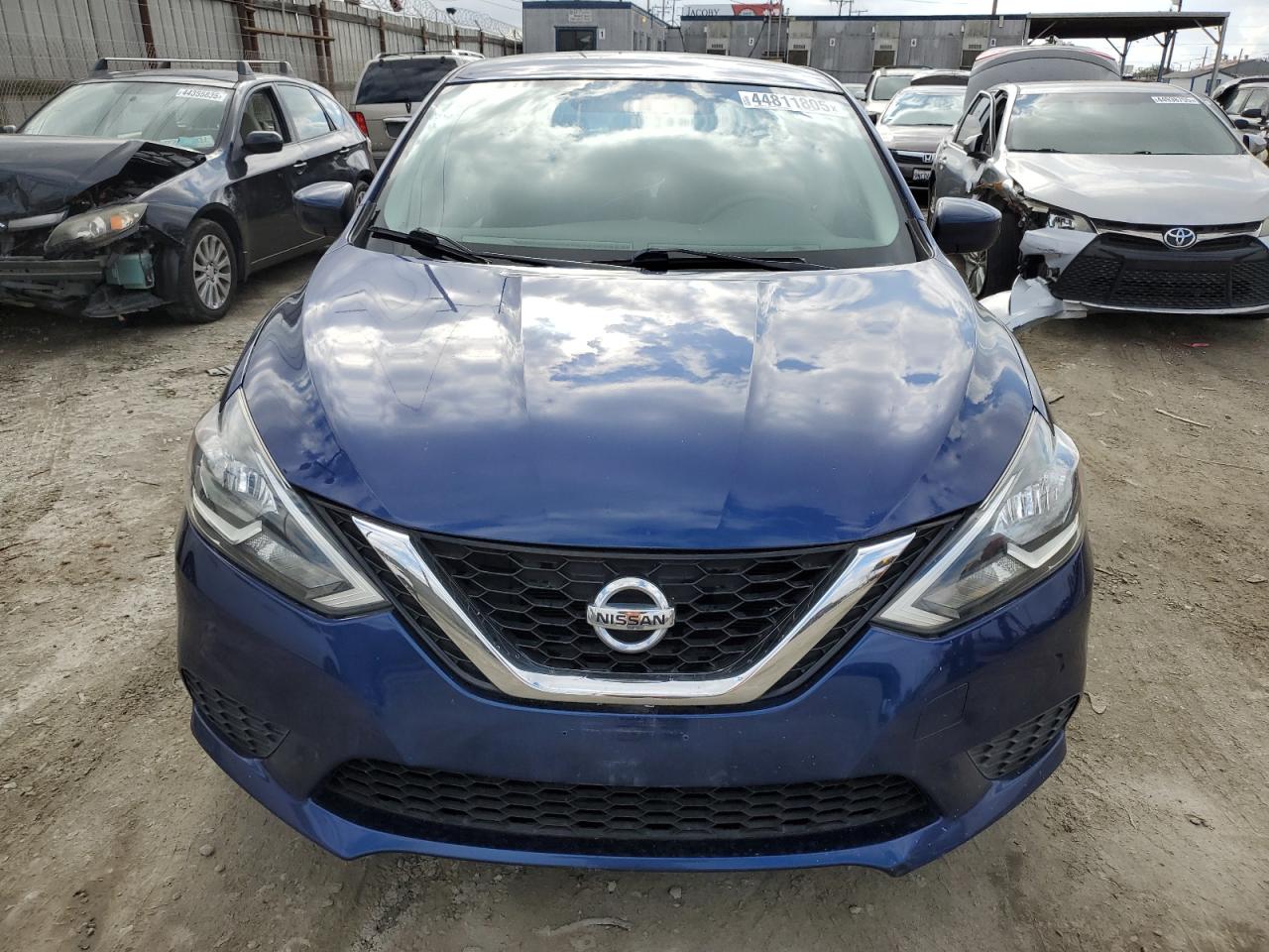 2016 Nissan Sentra - Image 5