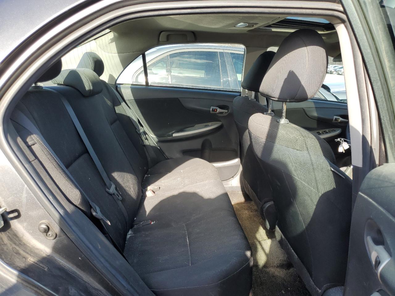2011 Toyota Corolla - Image 10
