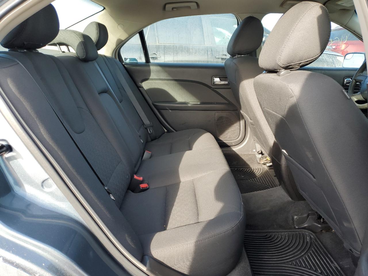 2012 Ford Fusion - Image 10