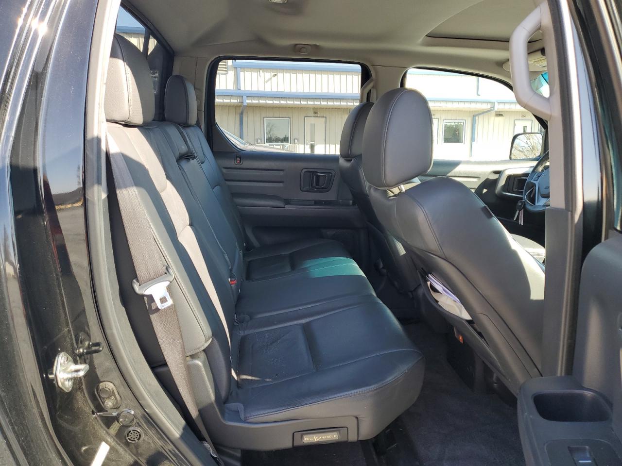 2013 Honda Ridgeline - Image 11